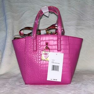 Betsey Johnson XOSienna purse/crossbody